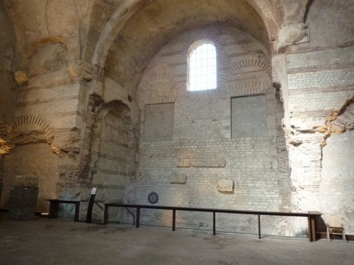 Escalier et garde corps démontables en contexte archéologique