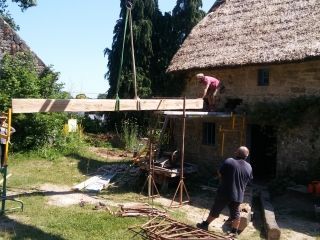 Pose de deux poutres en sous oeuvre