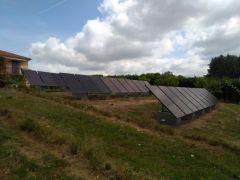 installation photovoltaique 9kw au sol en autoconsommation totale avec 4 batteries 2,4kw à cussac dans la haute vienne