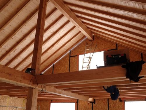 Maison paille en ubac