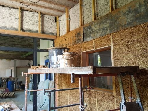 Correction thermique argile-paille