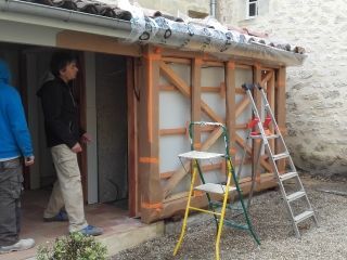 Chaux/chanvre en projection machine