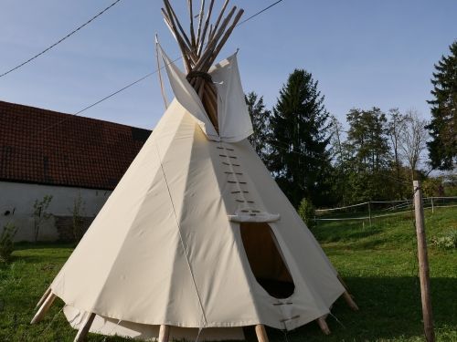 Tipi 5m de diamètre