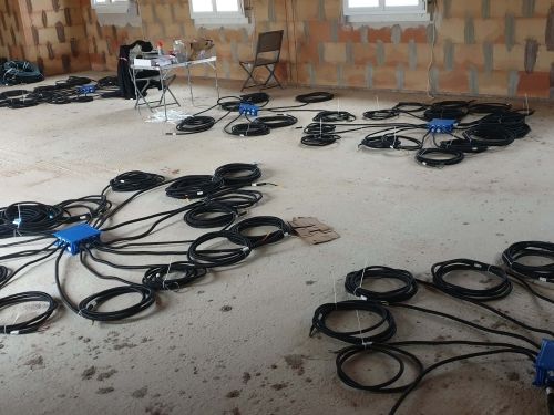 Pose pieuvres électriques prêtes-à-poser Electrikit - maison neuve