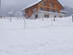 Pose d'une installation électrique en kit - Chalet en Savoie