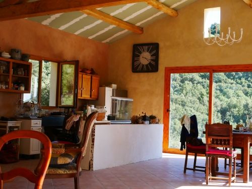 Enduits à la chaux, peinture à l'argile 