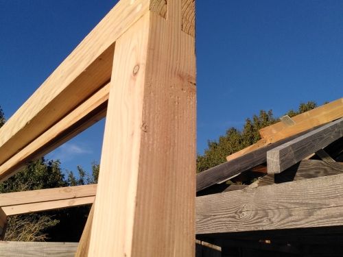 Fabrication et pose de cadres de menuiserie