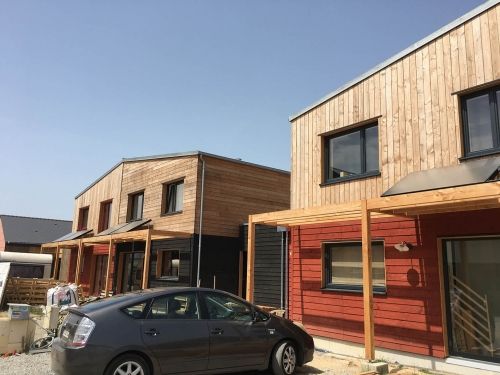 Ekoloko - 4 maisons en bois-terre-paille