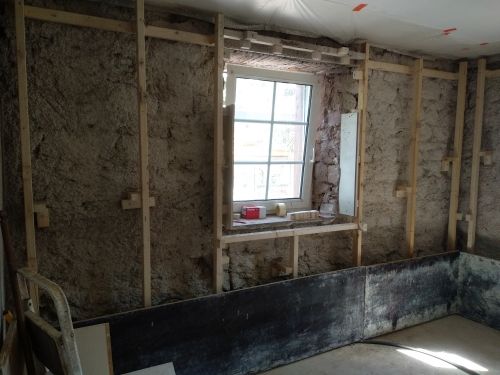 Préparation du Béton de chanvre banché - gobetis et ossature