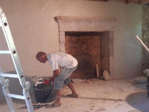 Chaux - chanvre correcteur thermique et jointoiement pierre