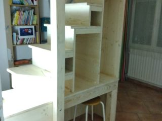 mezzanine lit avec escalier meuble