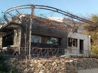 Une cuisine en paille de lavande