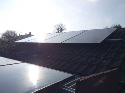 Chalet individuel en autonomie sur réseau.