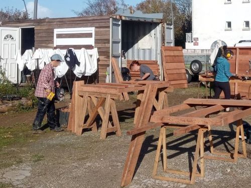 Conception, Sourcing et accompagnement Abri à Moutons