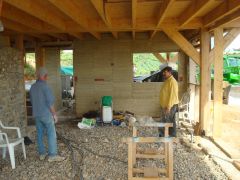 Chantier participatif maison bioclimatique, isolation chaux/chanvres