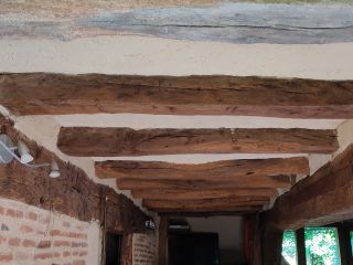 Chaux sur torchis/ Glacis huile sur poutres