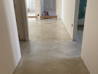 SOLS EN PLÂTRE ET PIGMENTS NATURELS