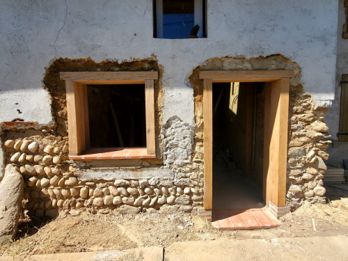 Ouvertures cadre bois & dalle chaux
