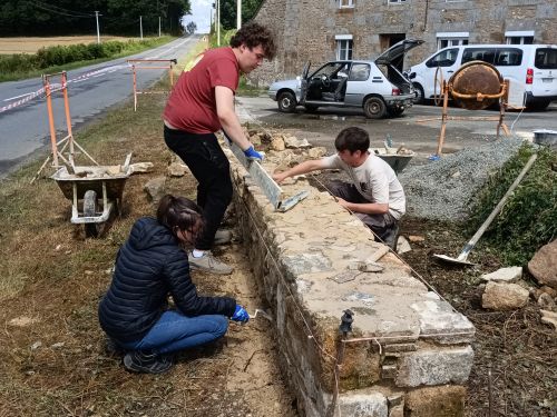 Chantier muret de pierre