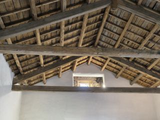 Badigeon à la chaux sur enduit terre