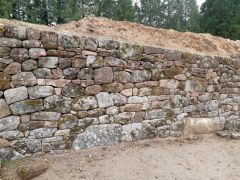 Mur de soutènement pierre sèche