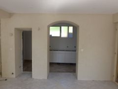 Enduits chaux et rejointoiement mur en pierre