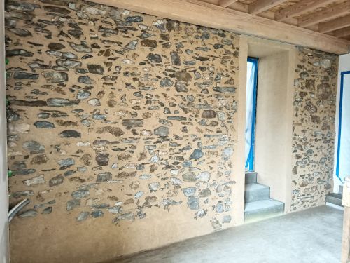 Rejointoiement mur en pierres