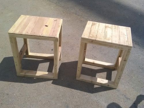 Tabourets en bois de palettes