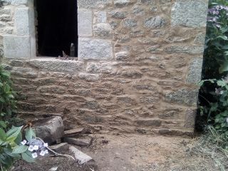 Agrandissement d'une fenêtre en pierre et consolidation de maçonnerie