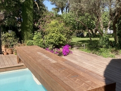 Aménagement extérieur : terrasse et piscine