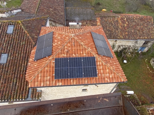 Panneaux photovoltaiques en toiture