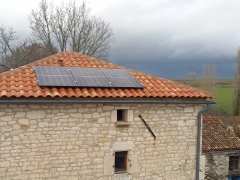 Panneaux photovoltaiques en toiture