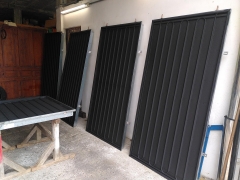 Fabrication et pose de panneaux solaires thermiques