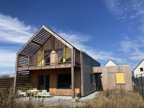 Ekoloko² - une maison en bois-terre-paille