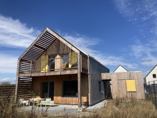 Ekoloko² - une maison en bois-terre-paille