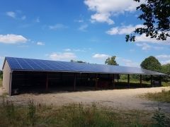 création d'un batiment de 960 m2 avec une installation photovoltaique de 100kw à nouic