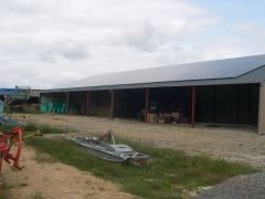 création d'un batiment agricole de 1029 m2 avec une installation photovoltaique de 100kw