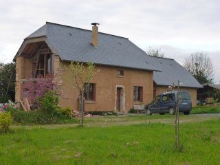 Réalisation d'une maison en paille