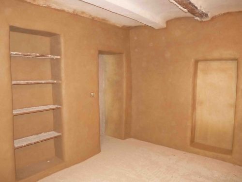 Rénovation Mas en pierre avec la terre crue