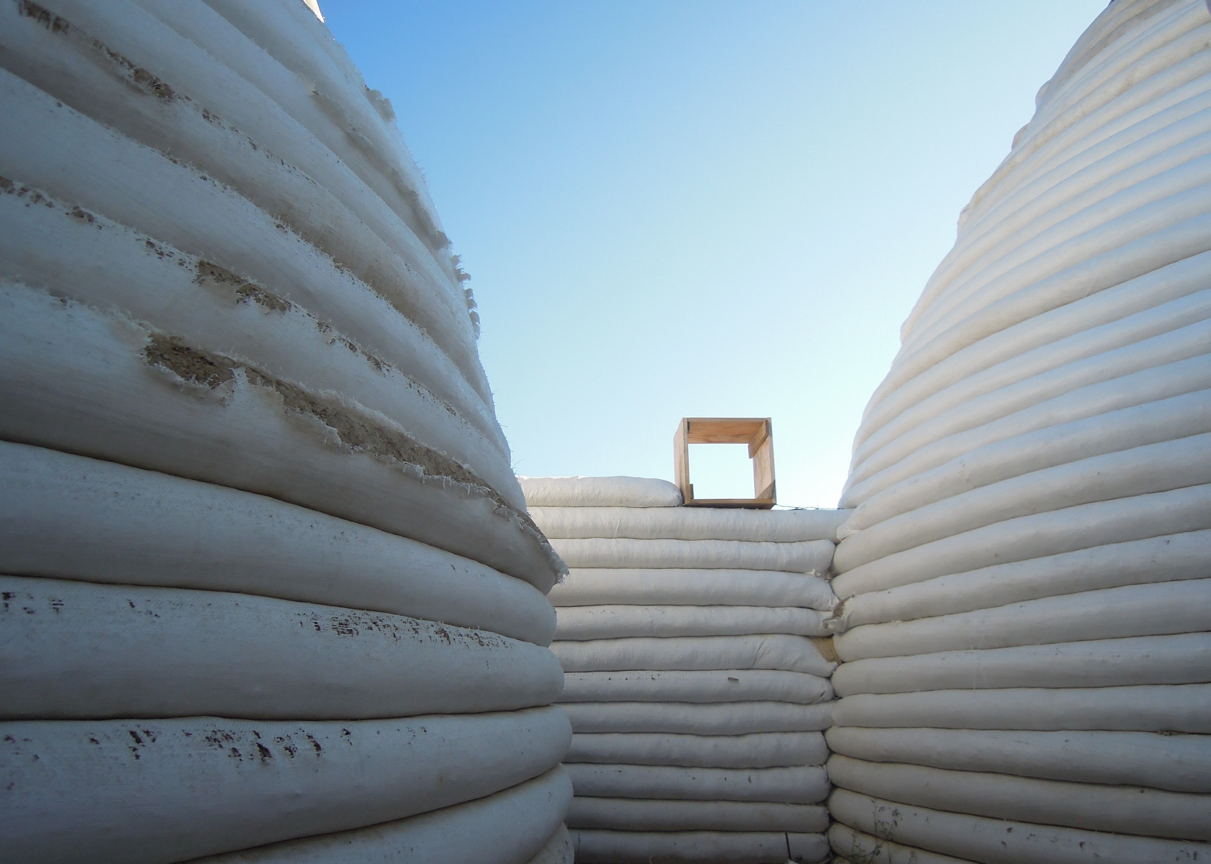 08-Maison-Superadobe-Twiza-03